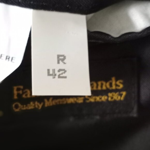 'FENZIA' 100% Cashmere Single breasted Jacket Size 42R Flawless EUC - Picture 15 of 15